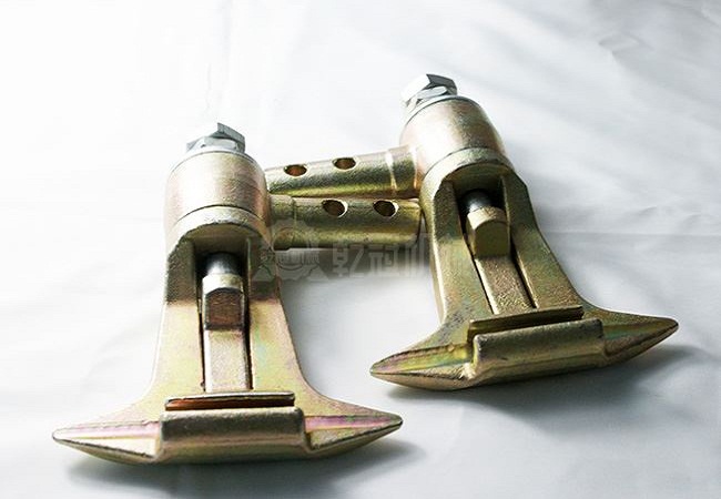 為什么固定抱索器要進(jìn)行位移？位移周期是多長(zhǎng)時(shí)間？